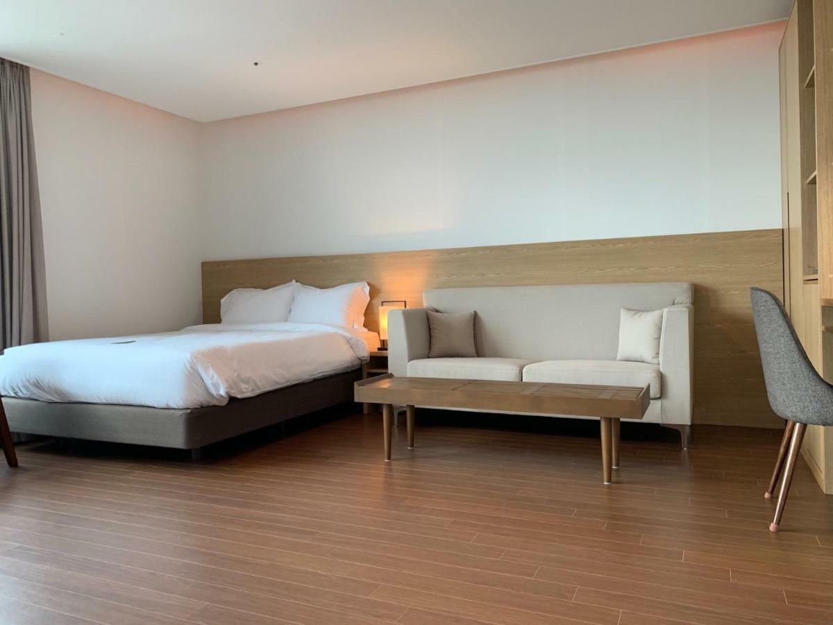 Lemain Hotel Jeju Buitenkant foto